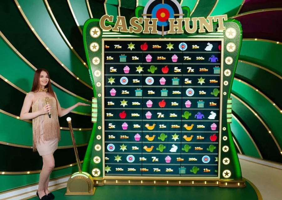 Crazy Time Cash Hunt target board for comparison with Pachinko